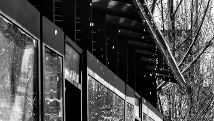 Casino Royal Valley Aip Soghluaiste